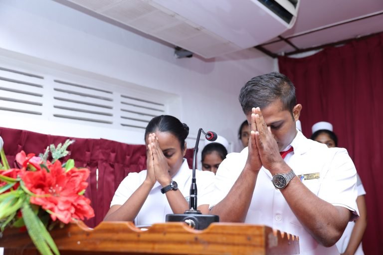 268 தாதிய உத்தியோகத்தர்களும் நியமனம் பெற்று வந்துள்ளார்கள் .