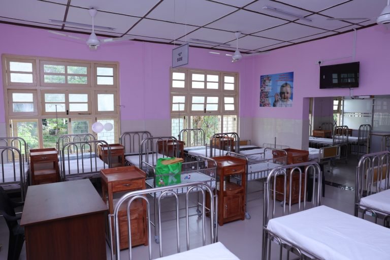 யாழ் போதனா வைத்தியசாலையில் குழந்தை மருத்துவ விடுதி திறப்பு ( Paediatric ward 39)