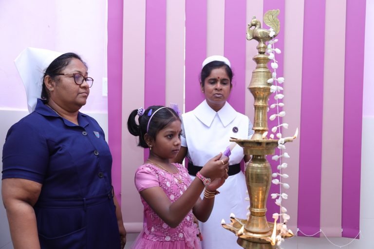 யாழ் போதனா வைத்தியசாலையில் குழந்தை மருத்துவ விடுதி திறப்பு ( Paediatric ward 39)